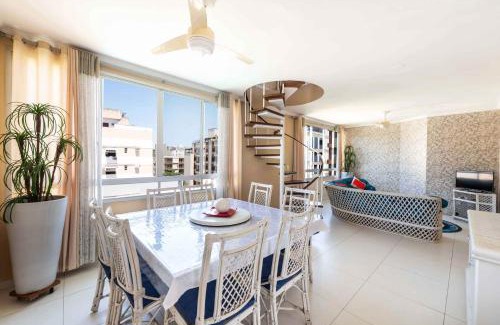 Parque Enseada Apartamento | Cobertura em Enseada: 10 min da praia/Wi-Fi/TV