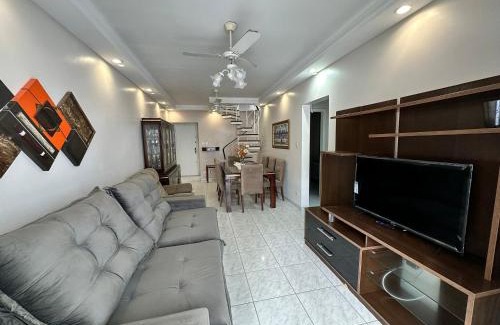 Itarare Apartamento | Cobertura Frente Mar -Vista mar incrível c garagem e wifi grátis!