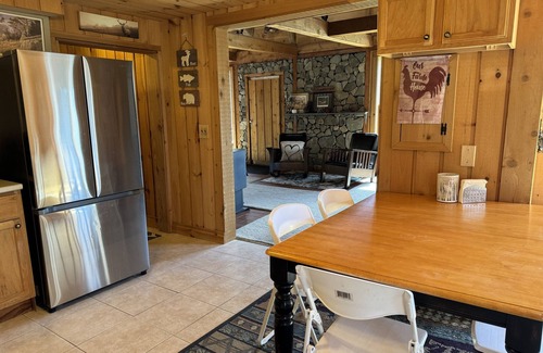 Davenport Casa | Coccochip - Private country setting, great for a large group.