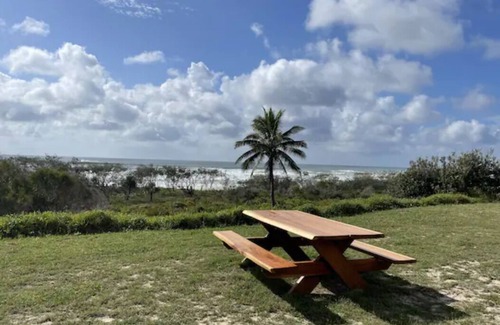 Eurong Casa | Cockatoo Cottage - Newly Built Beach House