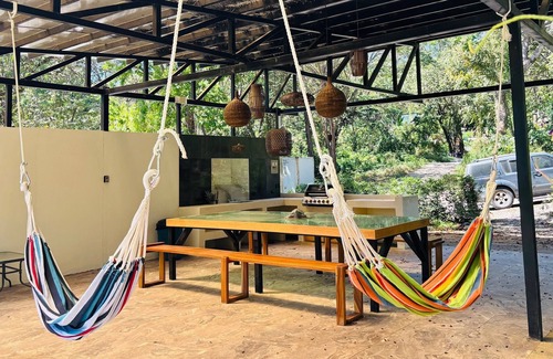 Paquera Cabina | Cockatoo | Unique Dome with pool, near Beach, Isla Tortuga & Bioluminescence!