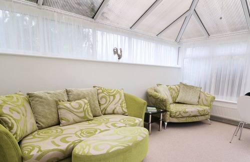 Llanybydder Cabaña | COCKEREL COTTAGE, admite mascotas en Llanllwni, Ref. 983318