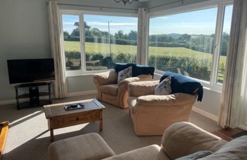 Saltash Casa | Cockles Farm Bungalow