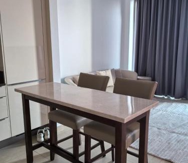 Ghantoot Apartamento | Coco