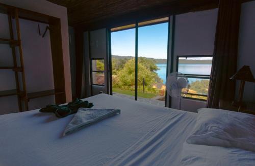 Catarina Hotel | Coco Bay