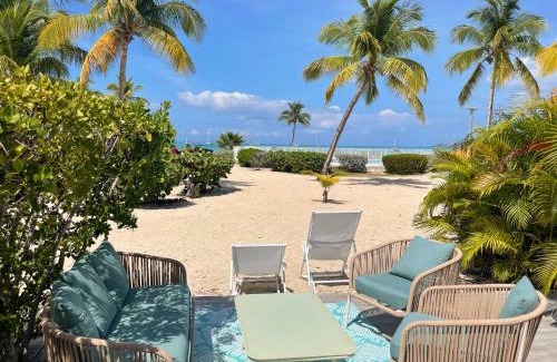 Nettle Bay Apartamento | Coco Beach 2 bedrooms beachfront