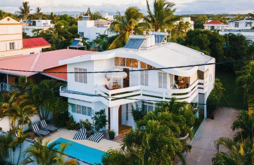Pointe aux Canonniers Casa | Coco Beach I&II - 6 Bedrooms , Private Pool , Beach at 200 meters