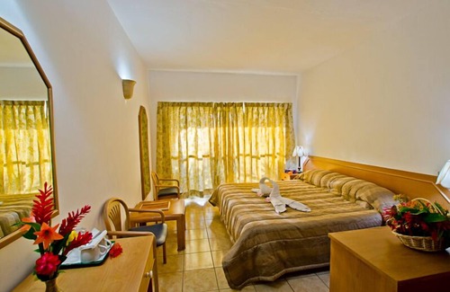 Beau Vallon Hotel | Coco D'Or