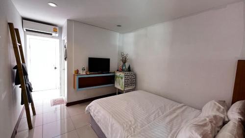 Kata Hotel | Coco Mountain View Guest House Hotel