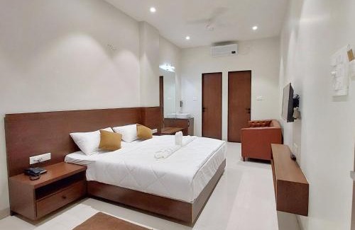 Pimpri - Chinchwad Complejo | Coco Resort and Banquet