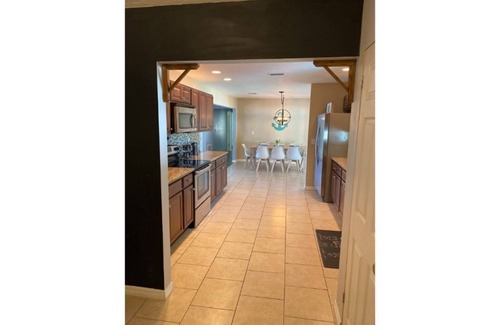 Bayshore Gardens Casa | Coco's Beach House Residential Home w/ POOL