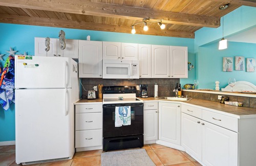 Cocoa Beach Apartamento | Coco Sands Studio Unit 3