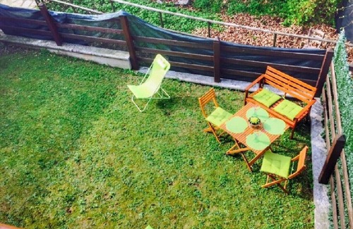 Carciano Chalet De Esquí | Coco small villa with lake view