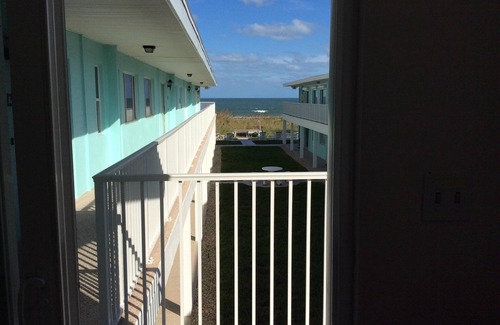 Cocoa Beach Condominio | Cocoa Beach Direct Oceanfront Condo