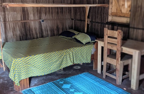 Lome Complejo | cocobeach chez antoine avepozo