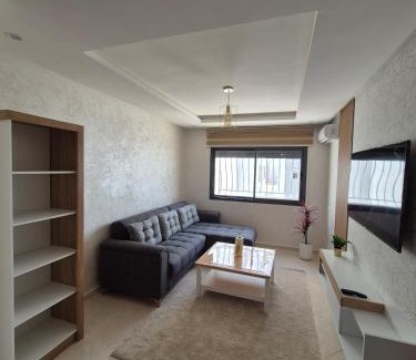 Kenitra Apartamento | Cocon Bohème - Secure, Modern & Quiet in Kenitra
