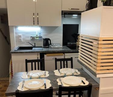Bagneres-de-Luchon Apartamento | Cocon paisible en centre ville