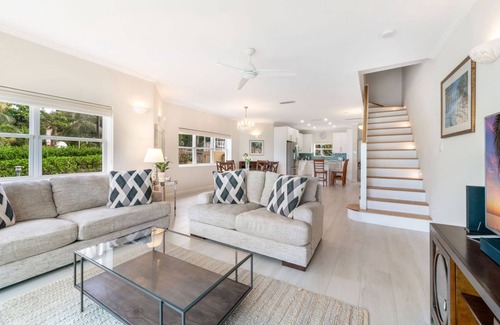 Northwest Point Apartamento | Coconut Bay 126 in West Bay