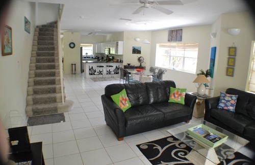 Northwest Point Condominio | Coconut Bay Cayman Dream Condo