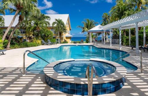 Northwest Point Casa | Coconut Bay Villas #113