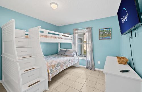 Indialantic Casa | Coconut Cabana - Duplex Delight, Beach-Themed 6BR Retreat with 2 Outdoor Patios & GRILL, Steps from the Sand!