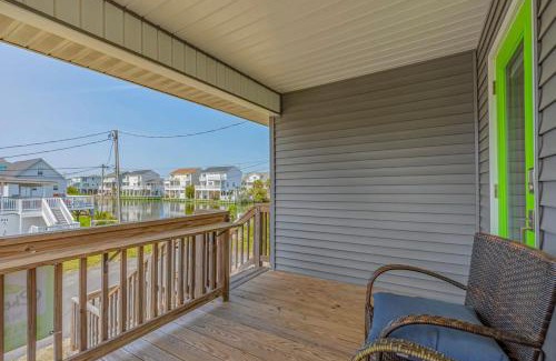 Cherry Grove Beach Casa | Coconut Flats Duplex- Upstairs-