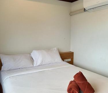 Chaweng City Center Hotel | Coconut Grove Hotel Samui