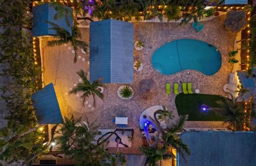 Bay Esplanade Casa | Coconut Grove Resort Oasis