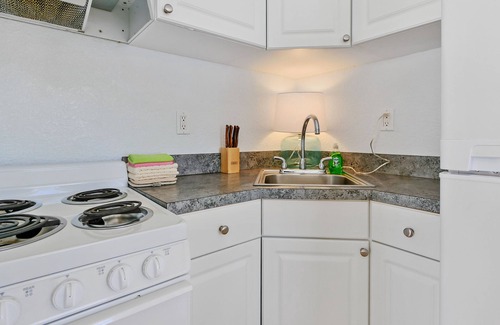 Pass-a-Grille Hotel | Coconut Inn