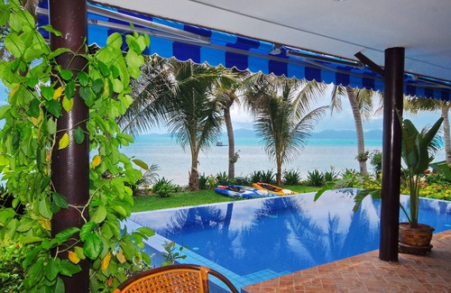 Bang Po Villa | Coconut Laguna Villas