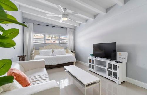 Dolphin Isles Apartamento | Coconut Walk To The BeachComfy Beds Firepit Pool