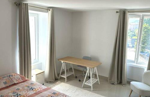 Foix Apartamento | cocoon 52 m2 new, beautiful view castle and mountain