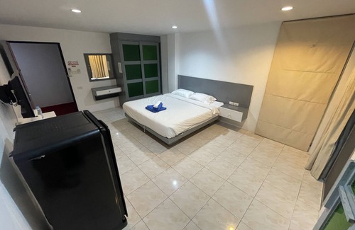 Patong Hotel | Cocoon Islanda Hotel