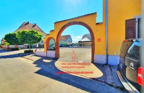 Holtzwihr Apartamento | COCOON SPA-4 Pers-Jacuzzi-Parking-Jardin-Clim-Colmar