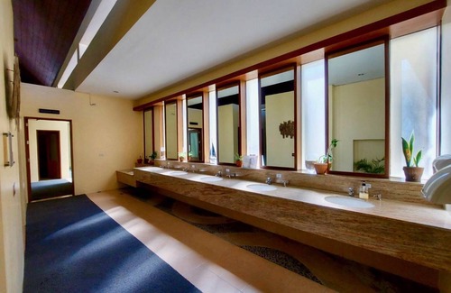 Calatagan Hotel | Cocoons Casobe