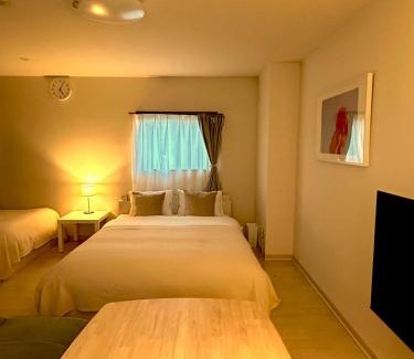 Fukuyama Apartamento | COCOSTAY 福山駅前レスタウロアバンティ JR福山駅から徒歩7分の移動に超便利な好立地 Great location 7min walk from JR sta