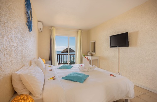 Tombeau Bay Hotel | Cocotiers Hotel – Mauritius