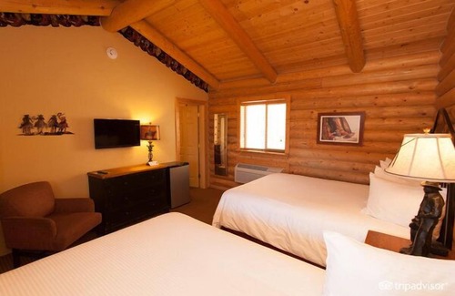 Cody Hotel | Cody Cowboy Village