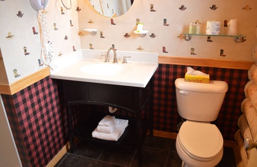Cody Hotel | Cody Cowboy Village
