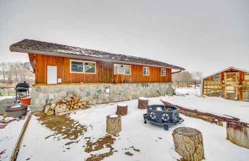 Cody Casa | Cody Vacation Rental Near Cedar Mountain!