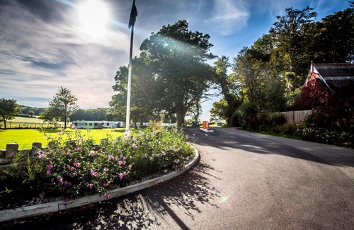 Bont Newydd Otro | Coed Helen Holiday Park