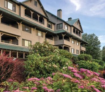 Coeur d'Alene Casa | Coeur dAlene lake 2BD condo with resort amenities including indoor pool