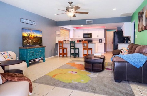 Dobson Ranch Casa | Coffee Bar~Pool~Basketball Court~Sanctuary