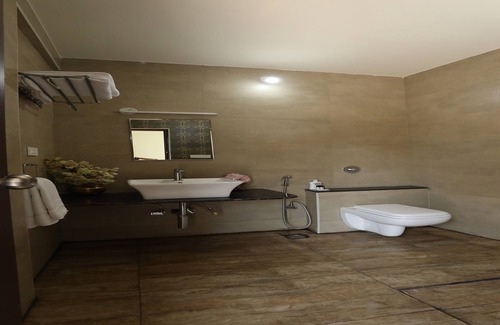 HSR Layout Hotel | Coffee Bean Inn