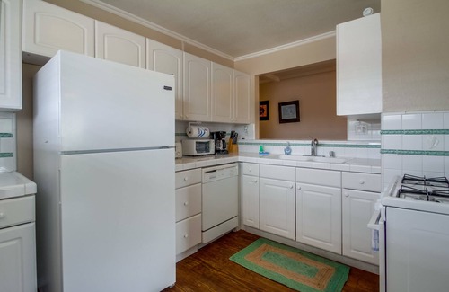 South Mission Beach Condominio | Cohasset Condo 2