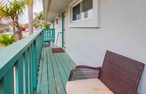 South Mission Beach Condominio | Cohasset Condos 1 & 2