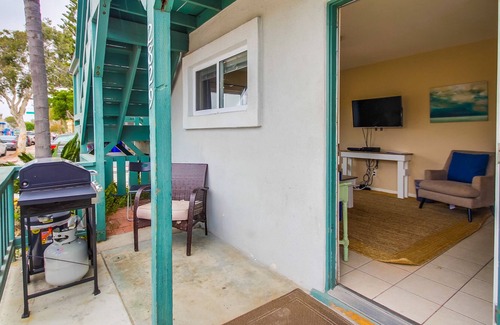 South Mission Beach Condominio | Cohasset Condos 1 & 2