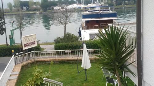 Bocca di Magra-La Ferrara Alquiler De Eote | Cohete Boat