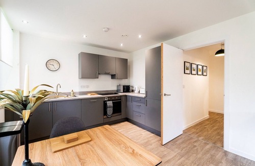 Taunton Apartamento | Cohost Partners Modern Cardiff Retreat