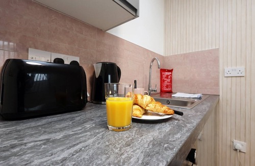 Penylan Apartamento | Cohost Partners | Smart TV | 5 Min City | Parking